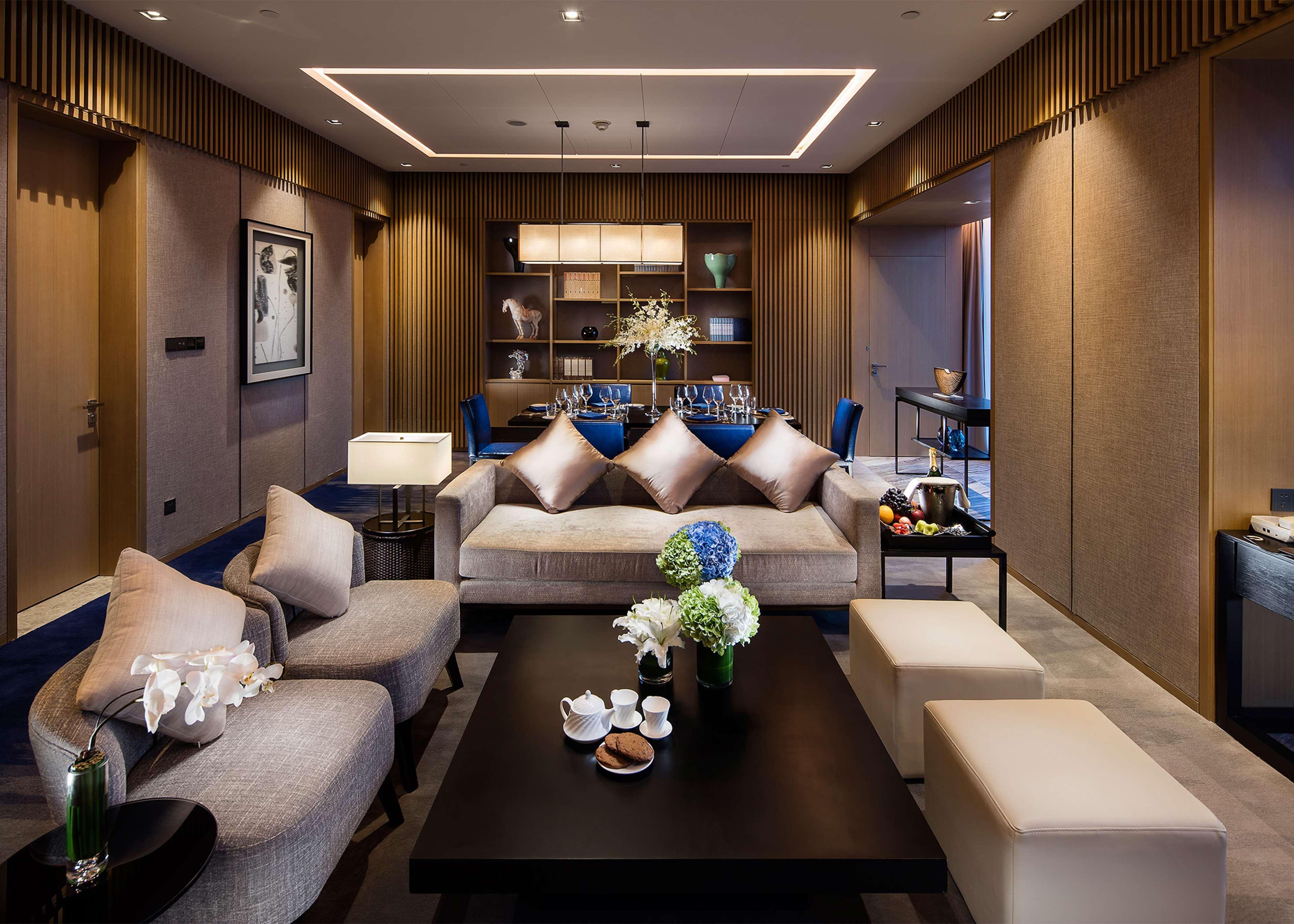 Doubletree By Hilton Chongqing - Nan'An Hotel Bagian luar foto