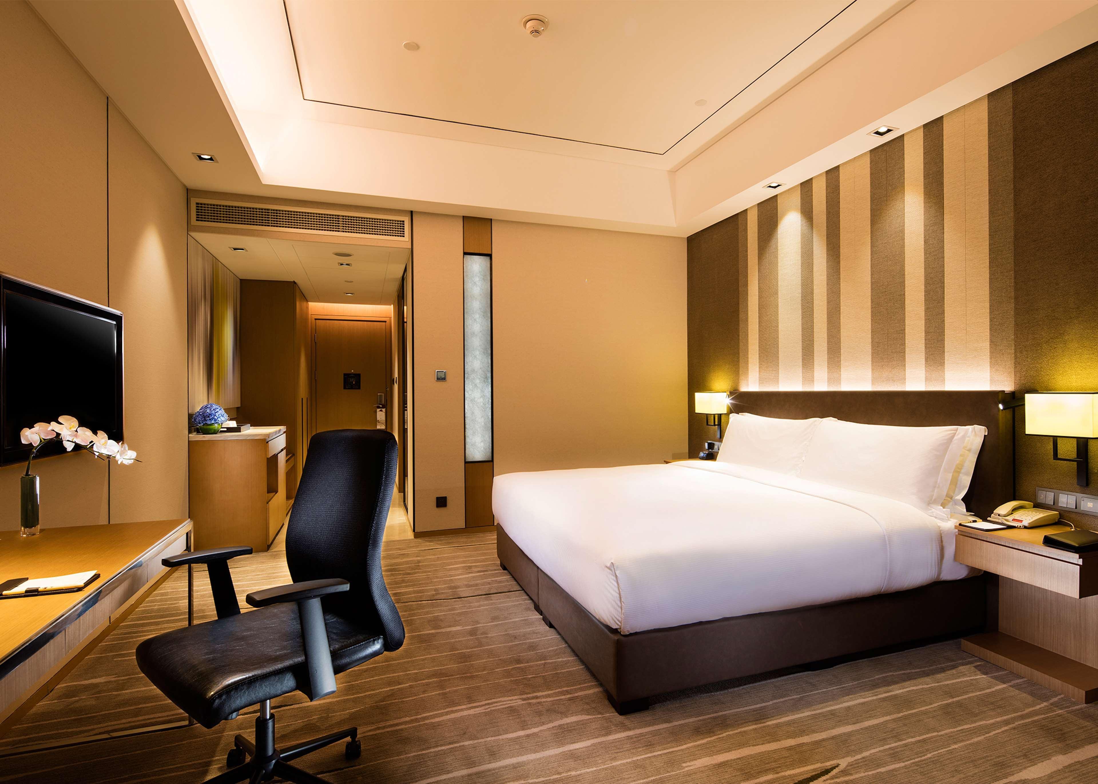 Doubletree By Hilton Chongqing - Nan'An Hotel Bagian luar foto