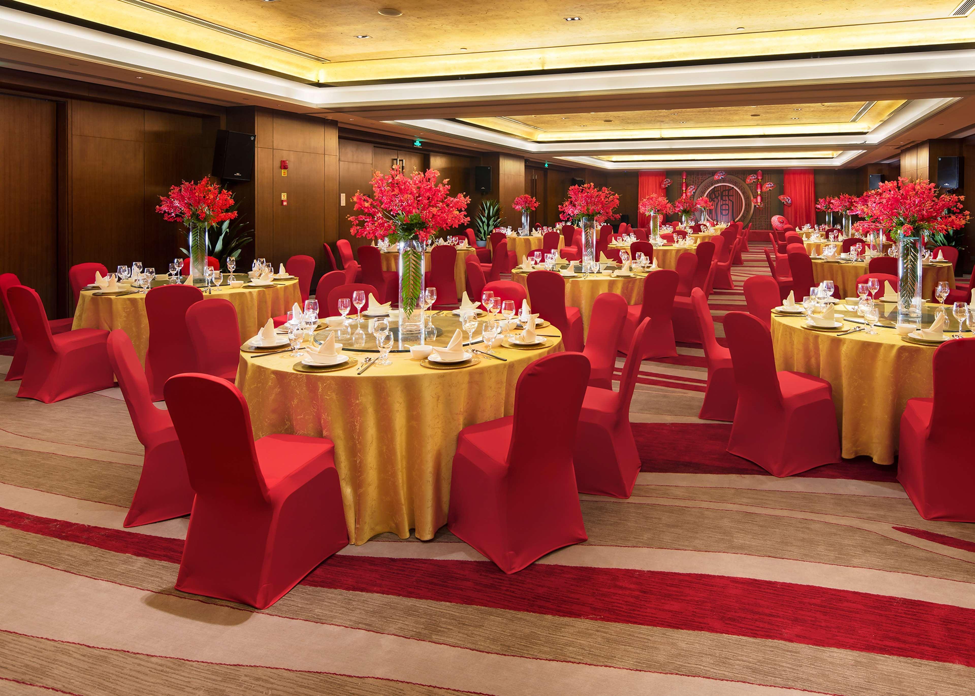 Doubletree By Hilton Chongqing - Nan'An Hotel Bagian luar foto