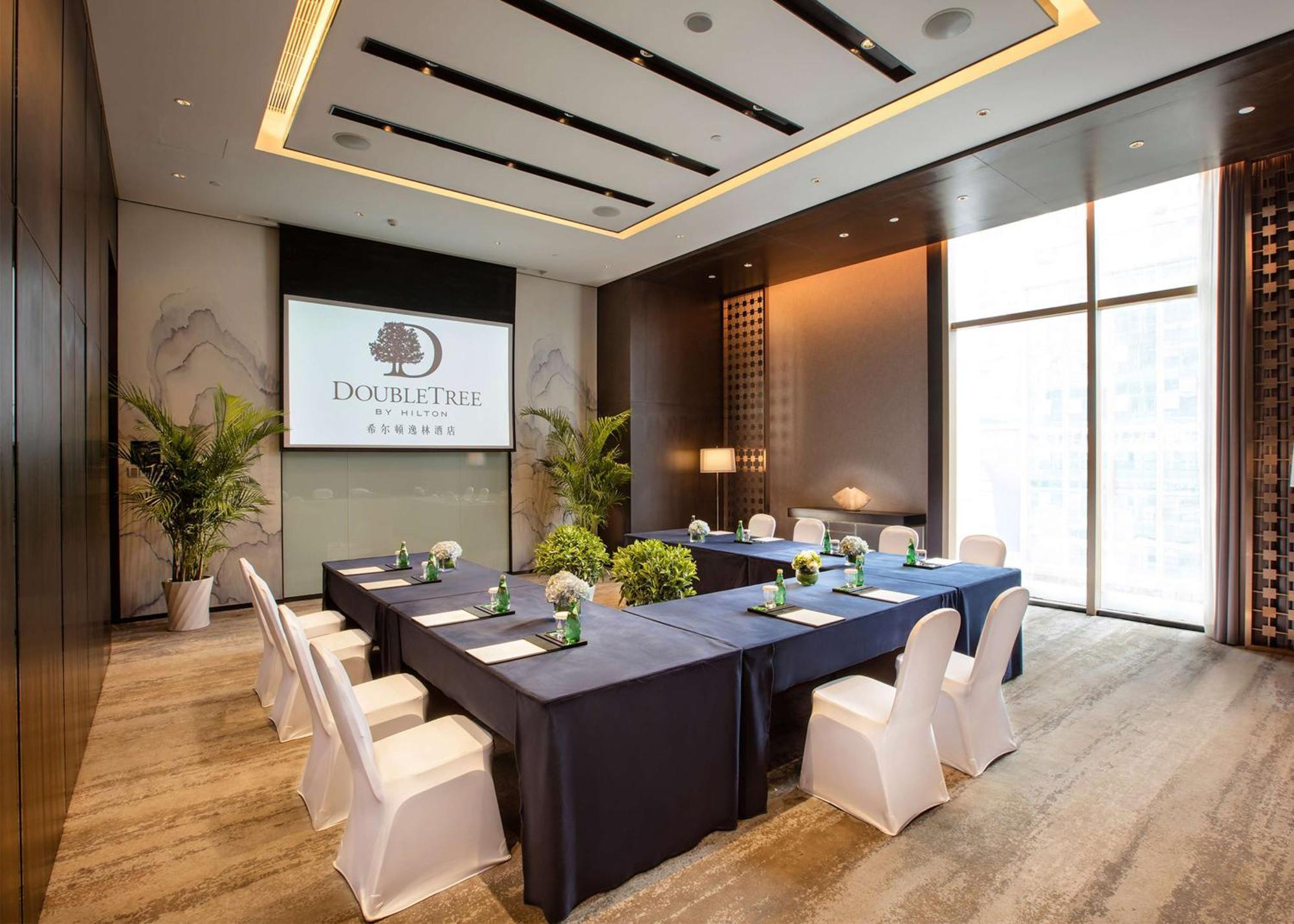 Doubletree By Hilton Chongqing - Nan'An Hotel Bagian luar foto